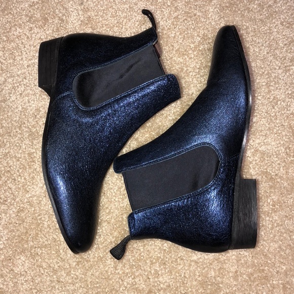 Boemos Shoes - Boemos Chelsea Metalic Blue Boot